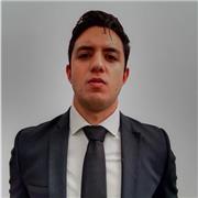 Profesionista, ingeniero industrial con experiencia en industria. Matemáticas, economía, ingles